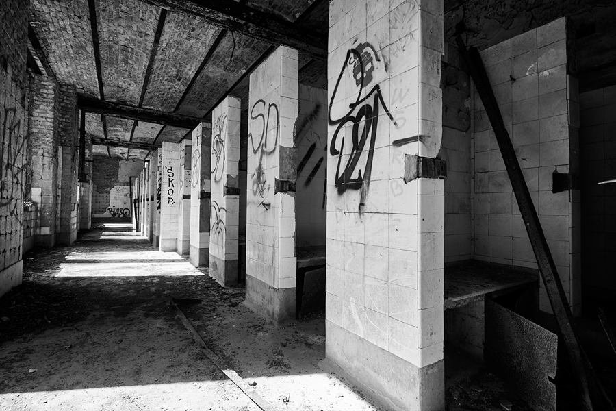 Urbex, uit Urbex