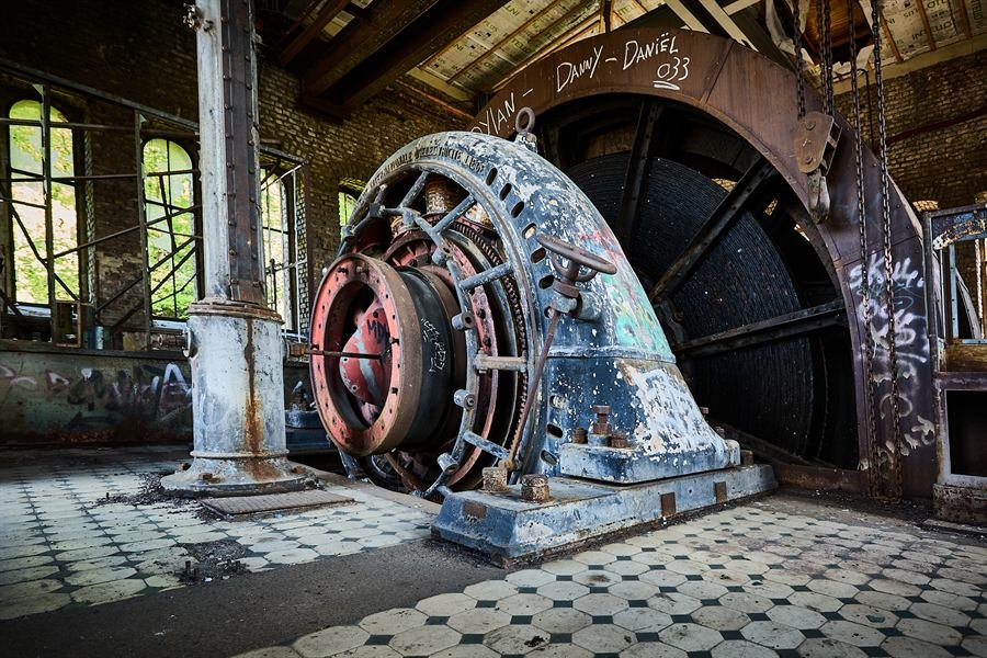 Urbex, uit Urbex